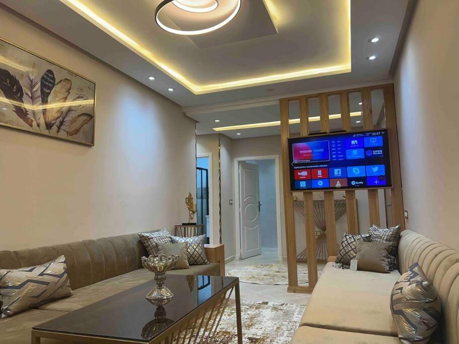 Appartement De Luxe Танжер Екстериор снимка